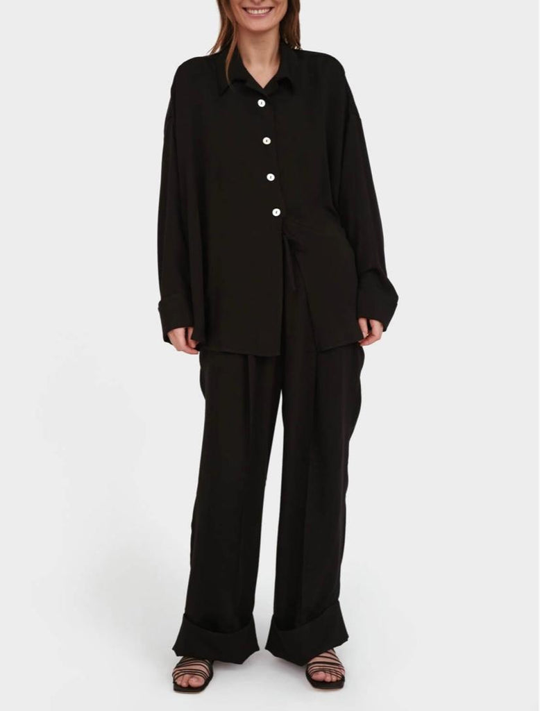Sizeless Viscose Pajama Set in Black